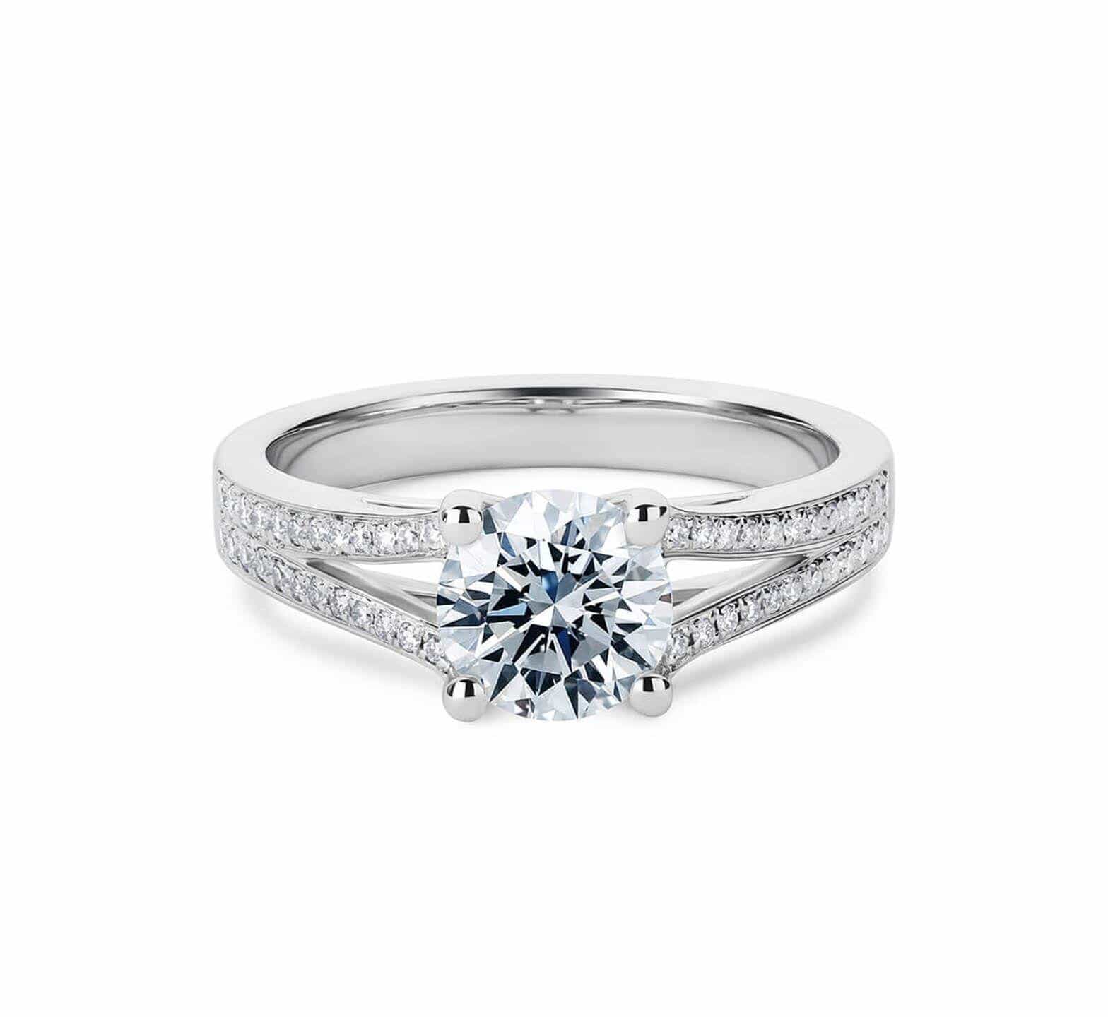 DIAMDOR Золотое помолвочное кольцо