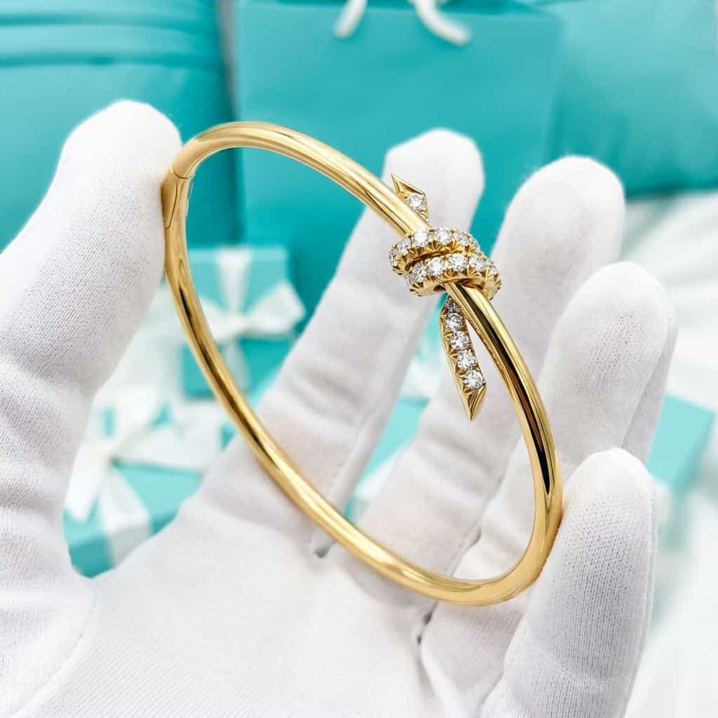 Браслет Tiffany Knot из розового золота с бриллиантами