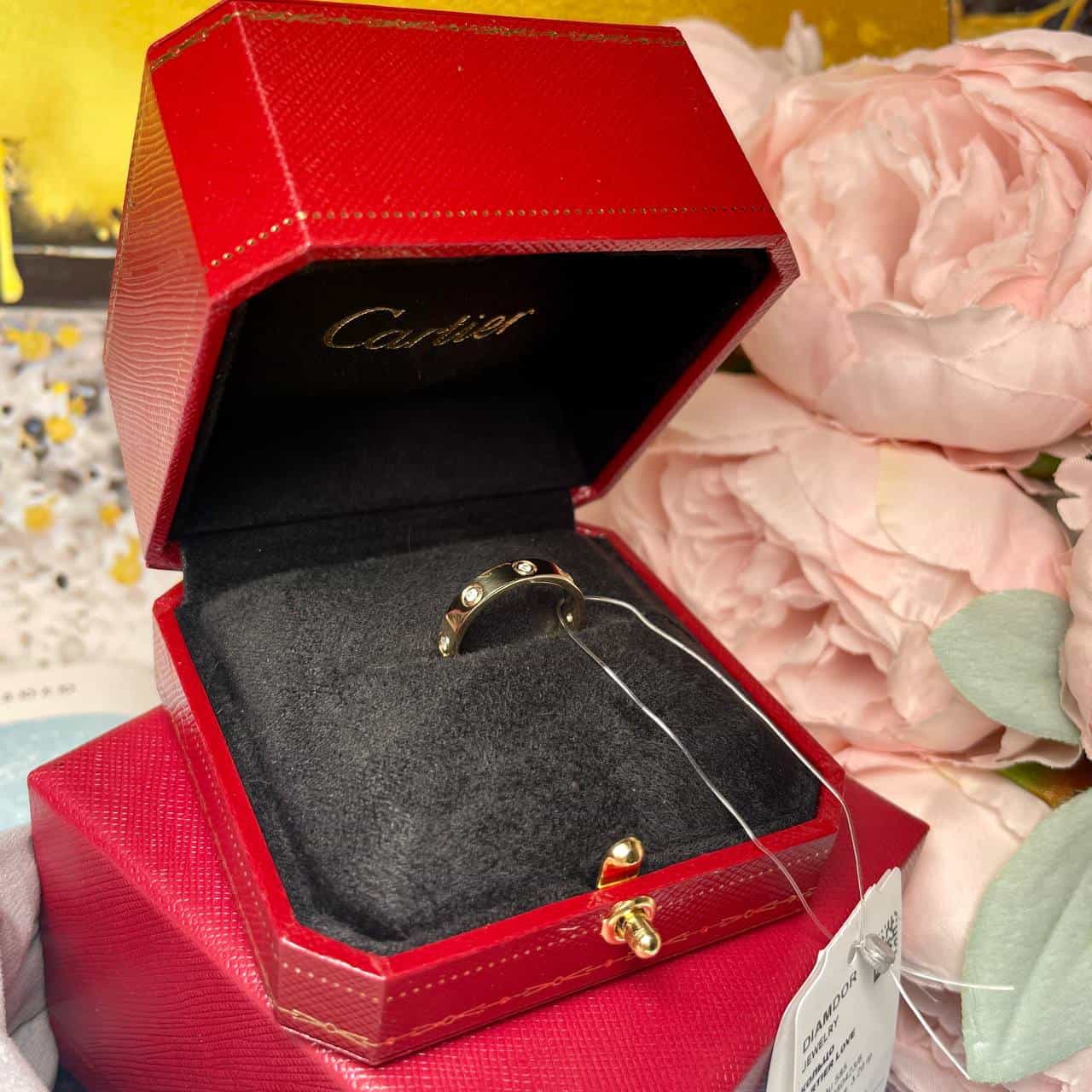 Cartier Кольцо Cartier Love узкая модель 8 бриллиантов