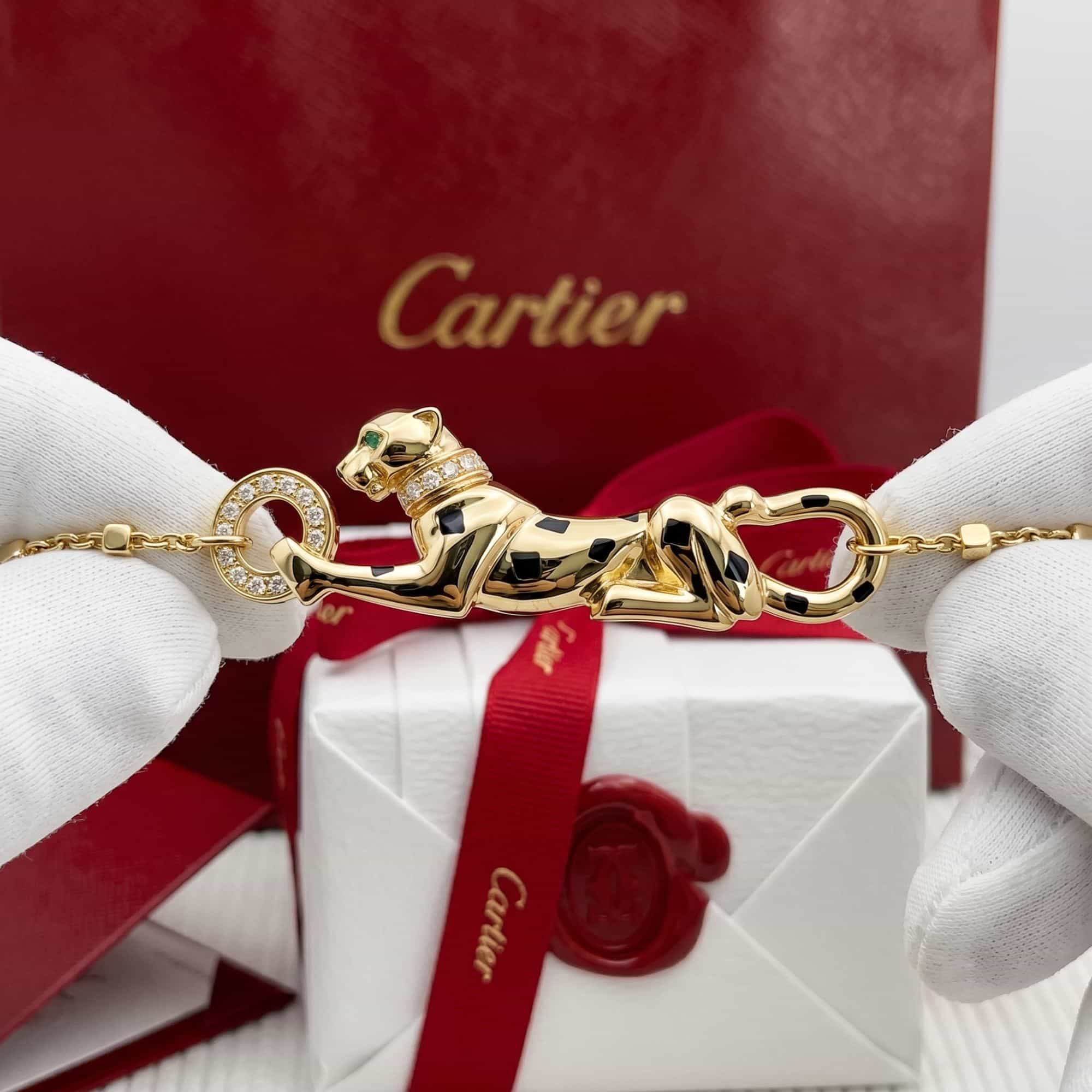 Cartier Золотой браслет Cartier Panthère с бриллиантами, на цепочке