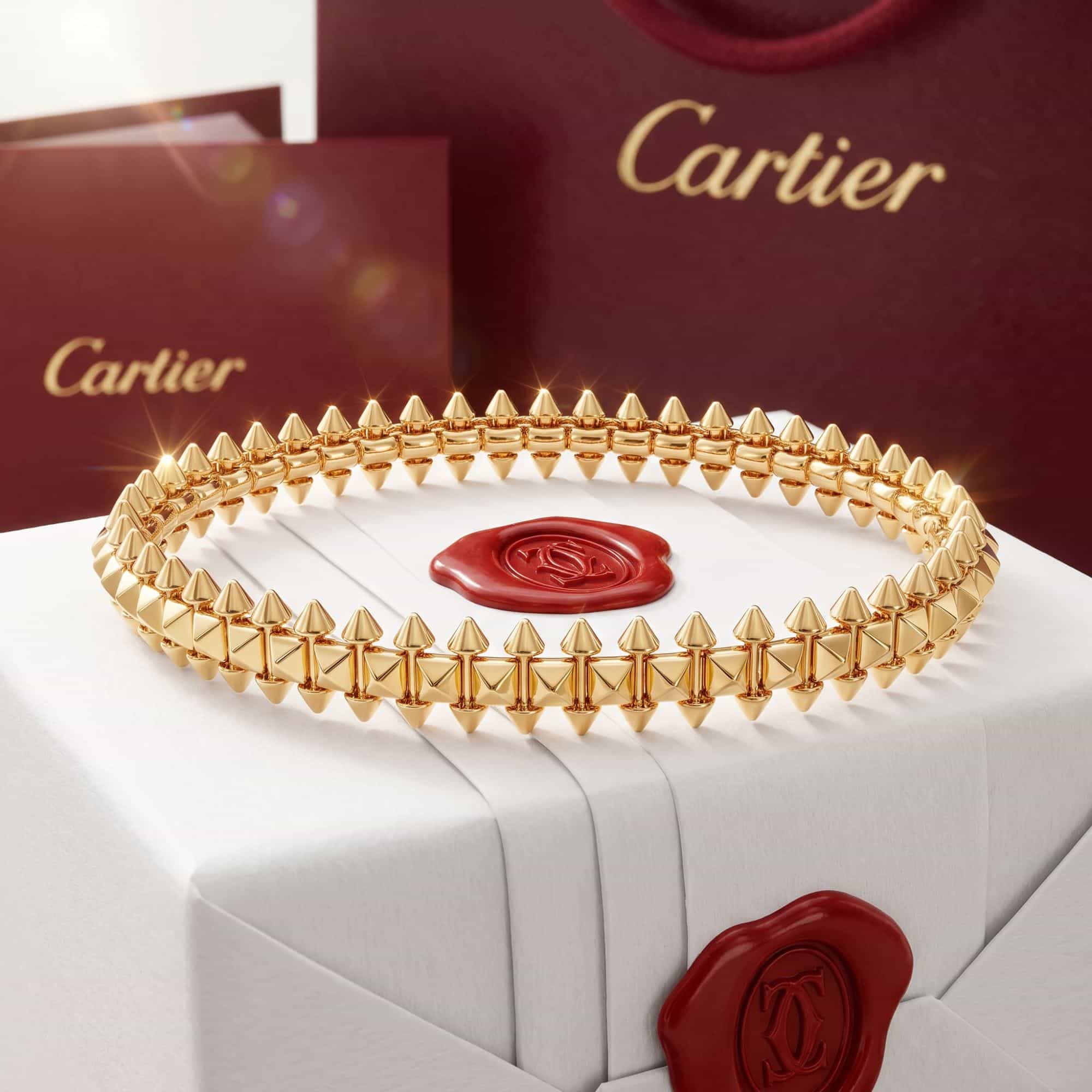 Cartier Золотой браслет Cartier Clash, средняя модель
