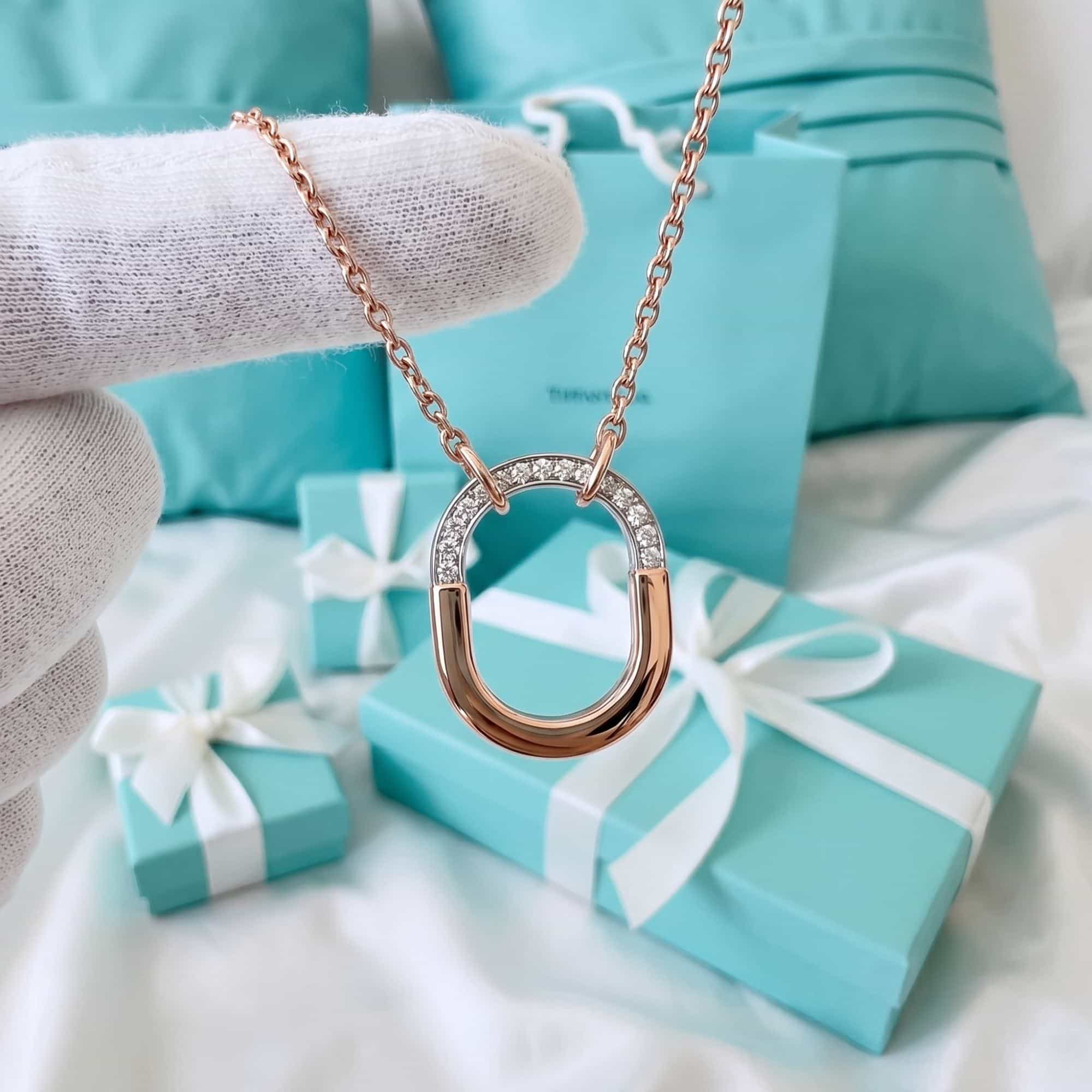 Tiffany & Co. Tiffany Lock — Маленький кулон с бриллиантами