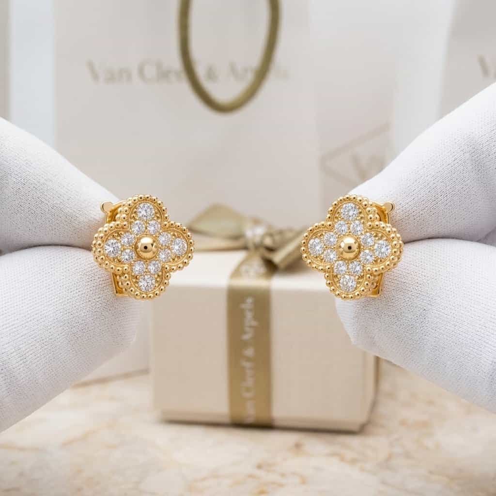Van Cleef & Arpels Серьги Van Cleef & Arpels Vintage Alhambra с бриллиантами