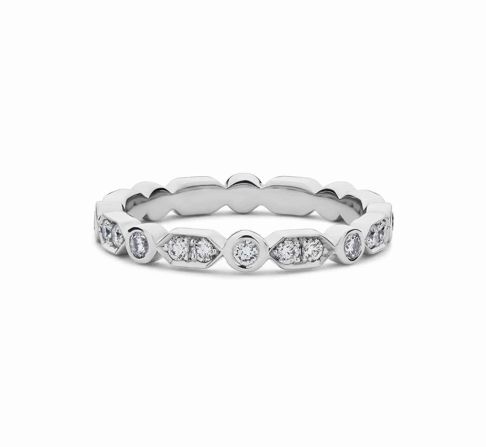DIAMDOR Золотое обручальное кольцо