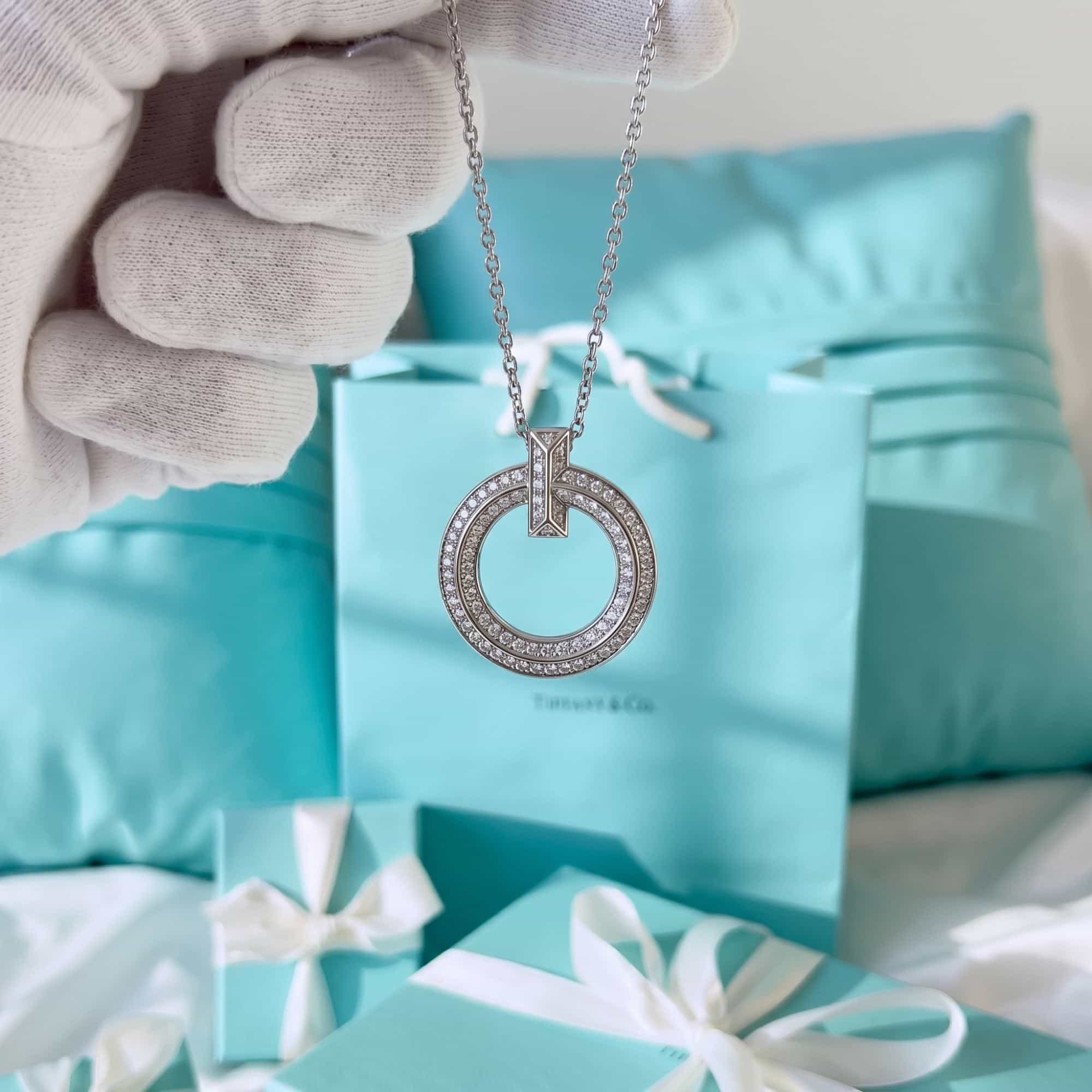 Tiffany & Co. Кулон Tiffany T1 Narrow Circle с бриллиантами, розовое золото