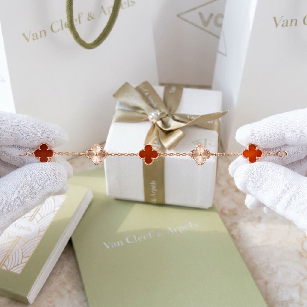 Браслет Van Cleef & Arpels Vintage Alhambra, 5 мотивов, Розовое золото