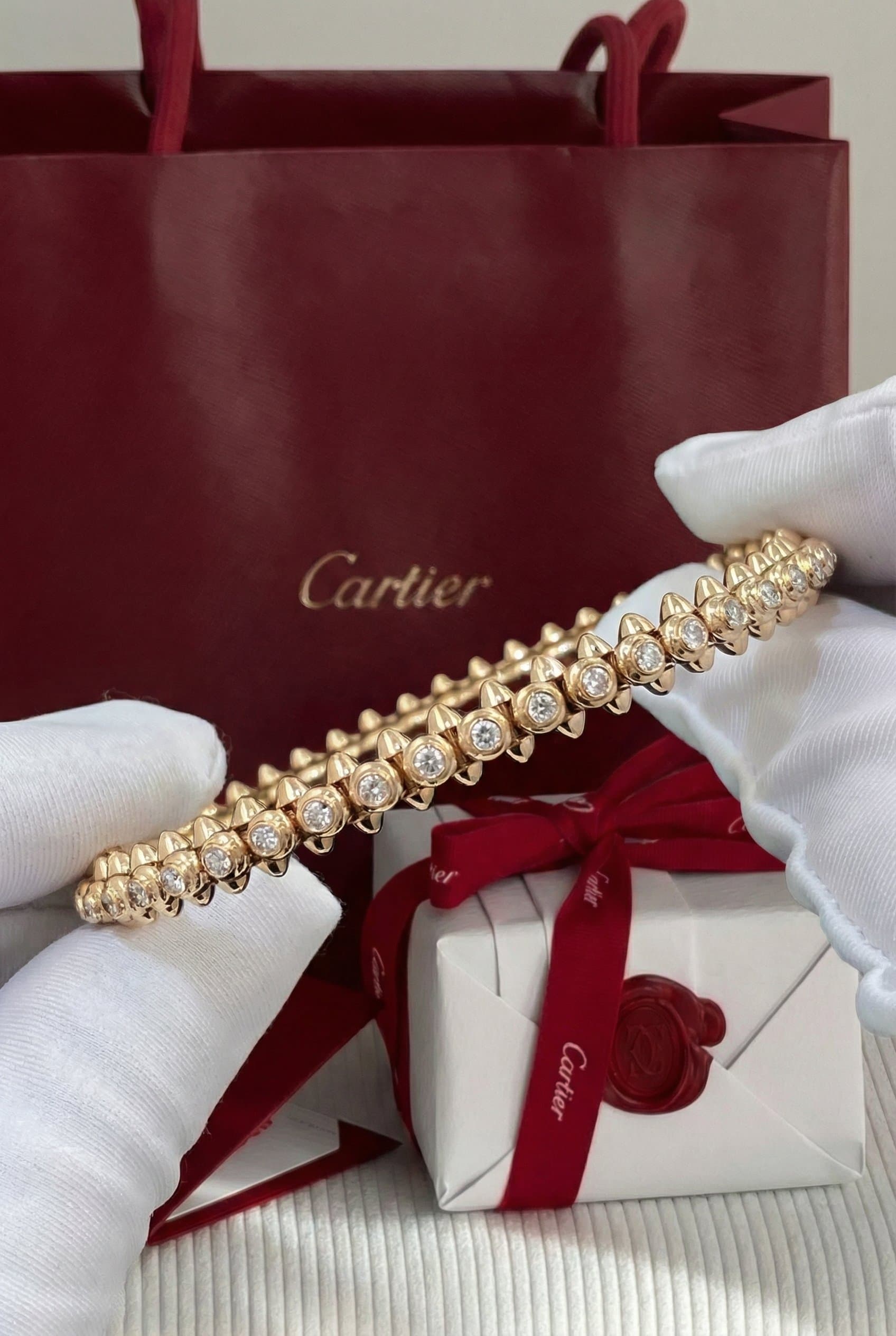 Золотой браслет Cartier Clash de Cartier с бриллиантами, Розовое золото