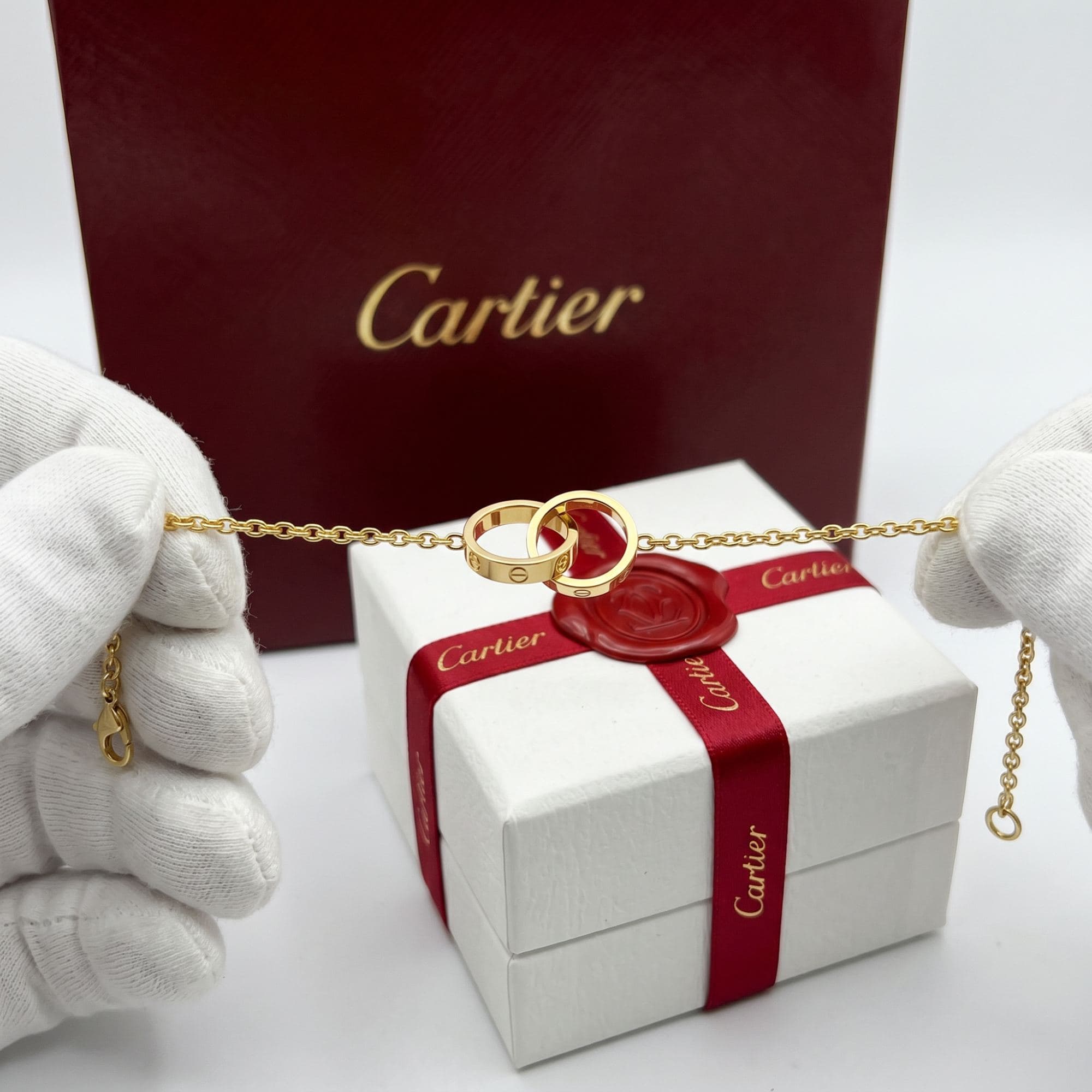 Золотой браслет Cartier Love, на цепочке, Жёлтое золото