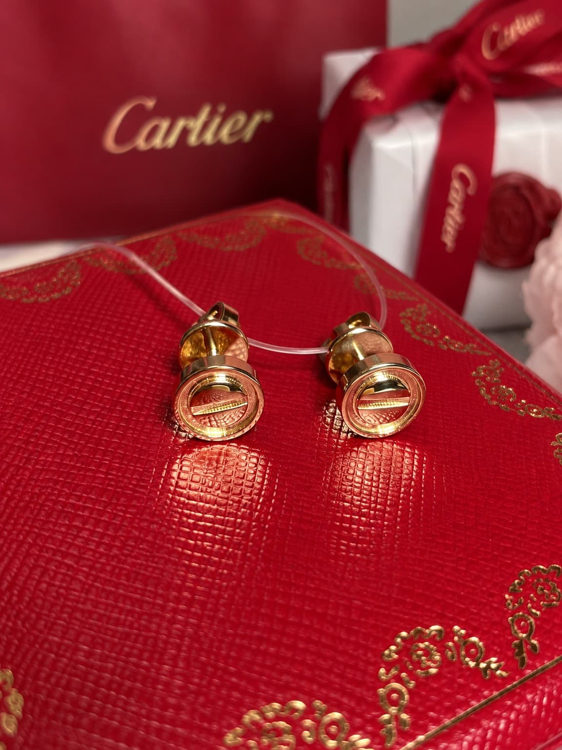 Cartier Серьги Cartier Love винты