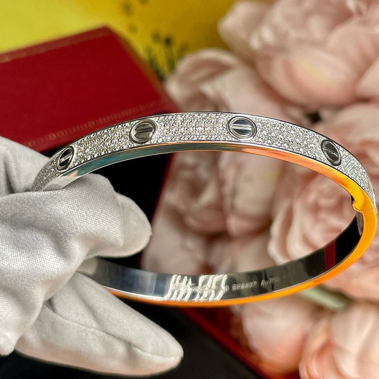 Браслет Cartier Love Pave (белое золото 750) — фото 3