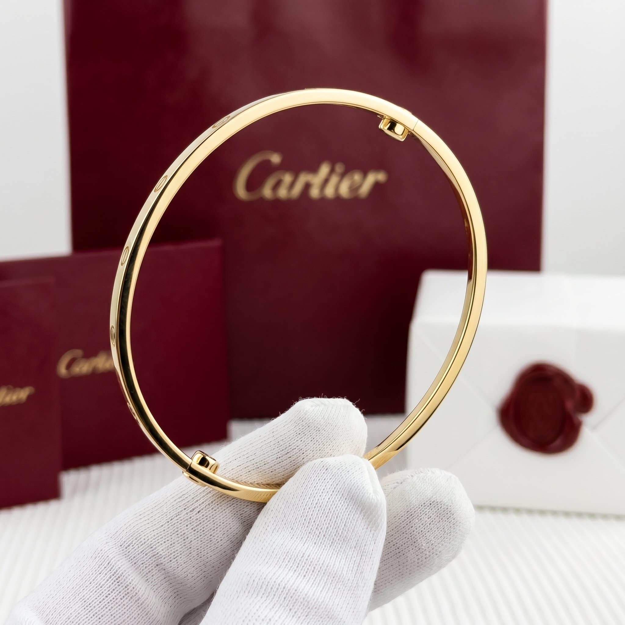 Золотой браслет Cartier Love, классическая модель — фото 3