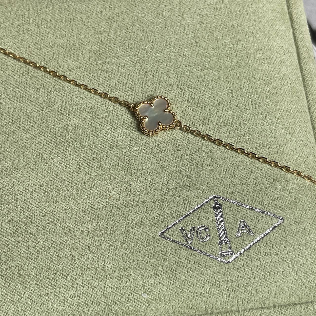 Браслет Van Cleef 1 мотив с перламутром (желтое золото 750)