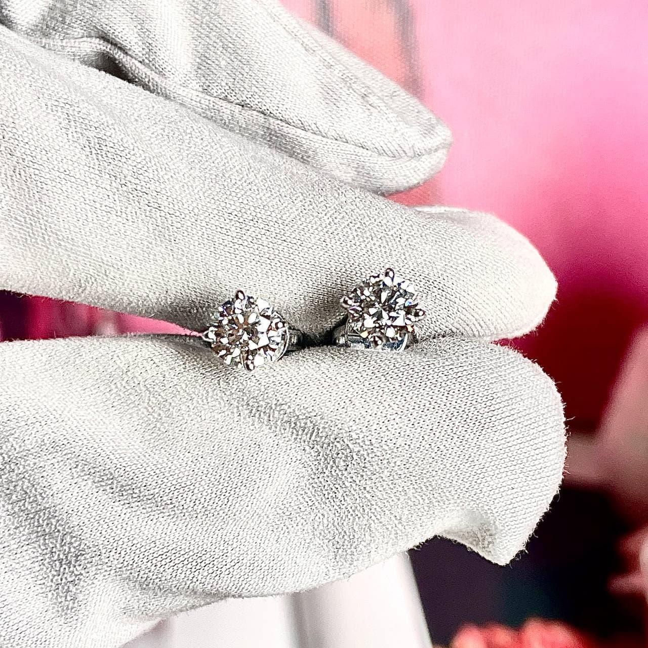Серьги пусеты Martini 1,06ct (белое золото 585)