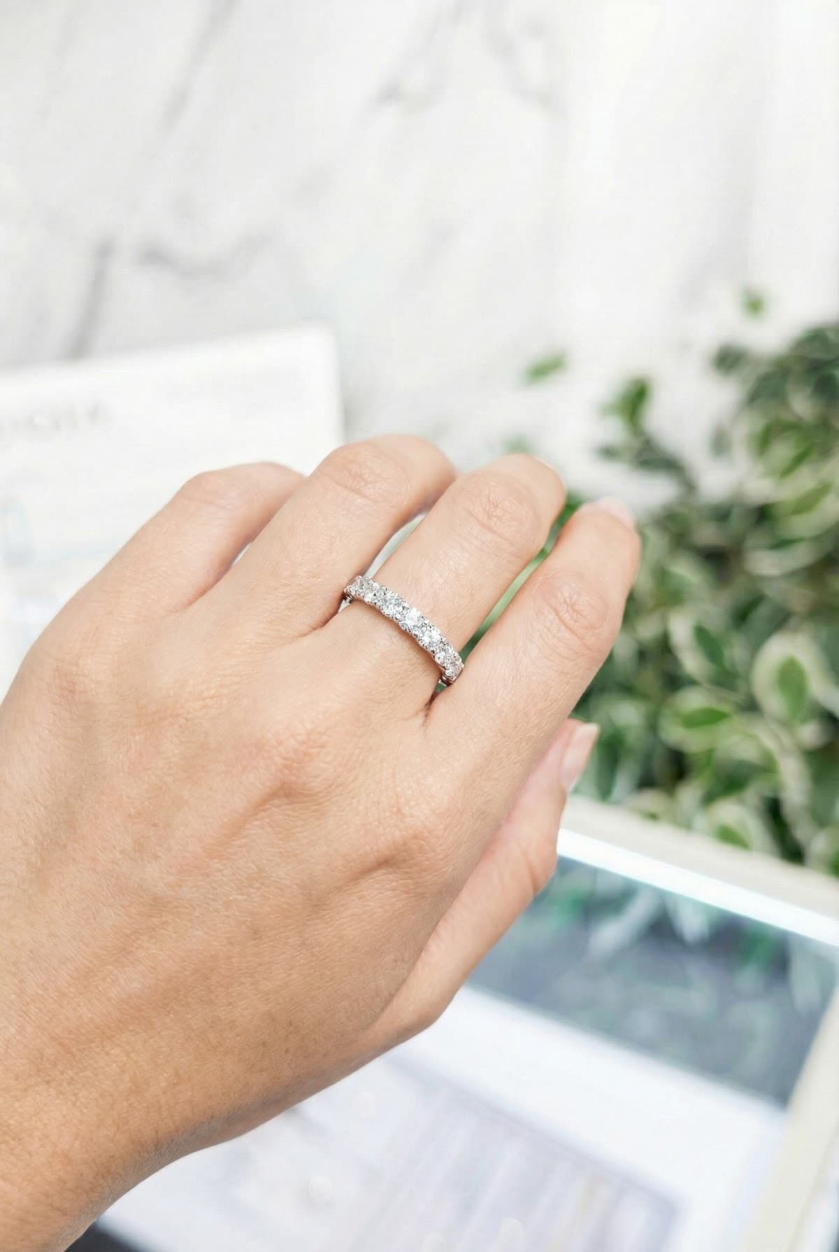 Tiffany & Co. Золотое обручальное кольцо с бриллиантами Tiffany & Co.
