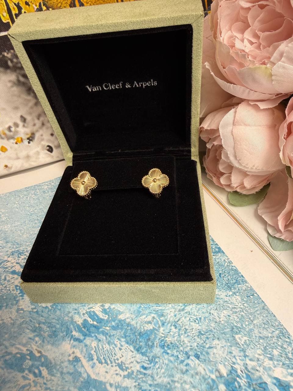 Серьги Van Cleef Vintage Alhambra( желтое золото 750 пробы)