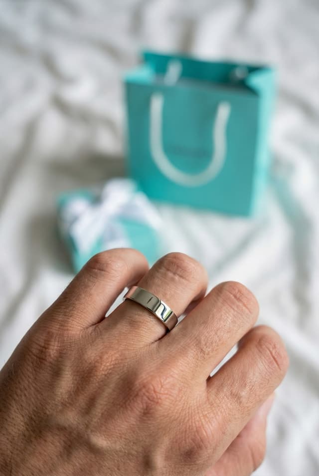 Tiffany & Co. Обручальные кольца Tiffany & Co с бриллиантами, фото 5