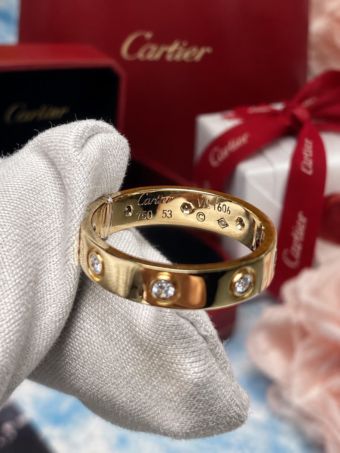 Cartier Кольцо Cartier Love узкая модель 8 бриллиантов