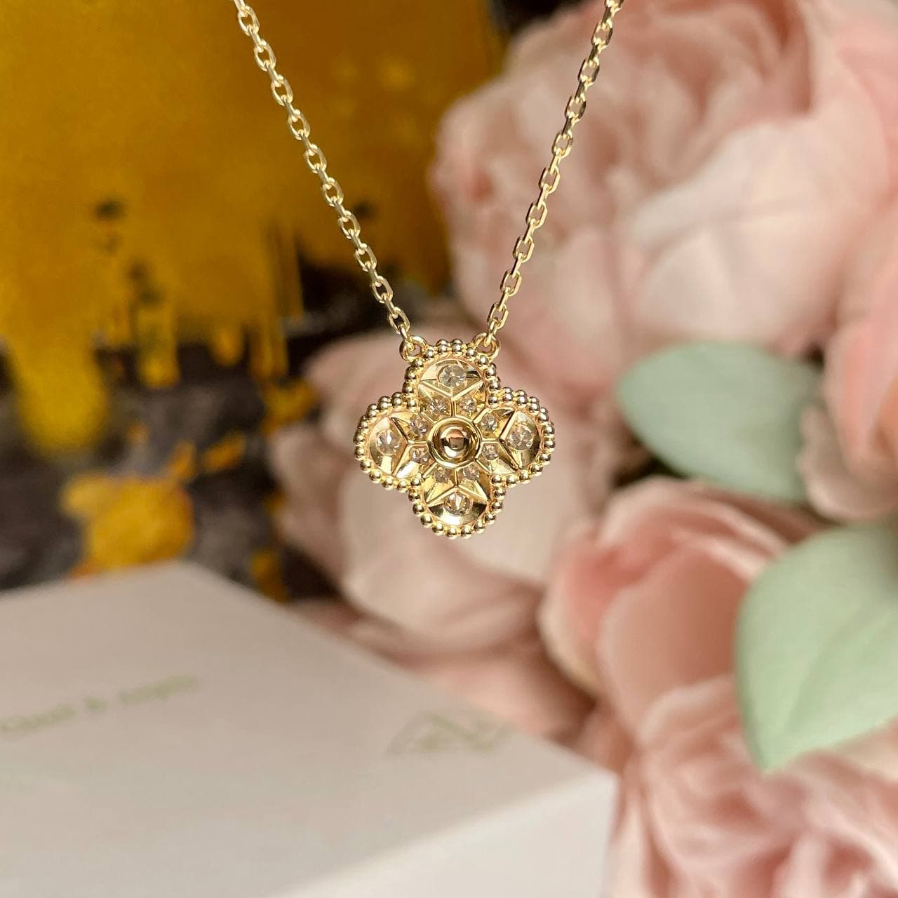 Подвеска Van Cleef с бриллиантами 0,48 ct (желтое золото 750) — фото 5