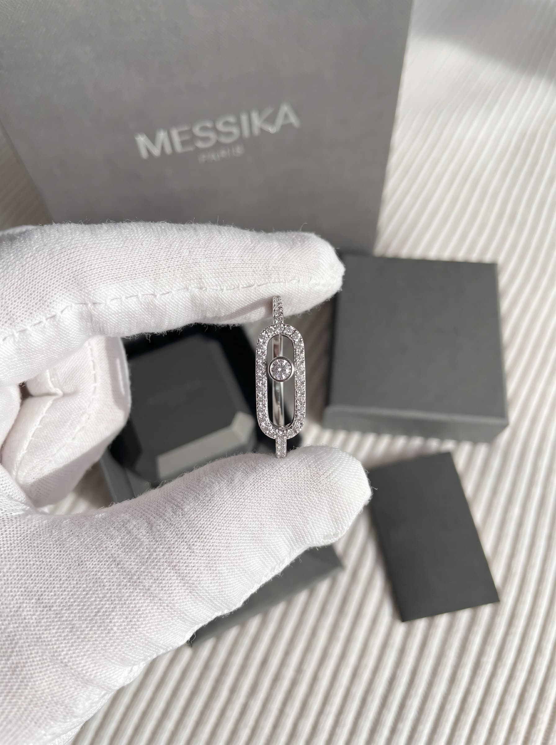 Золотое кольцо Messika Move Uno с бриллиантами паве, большая модель — фото 2