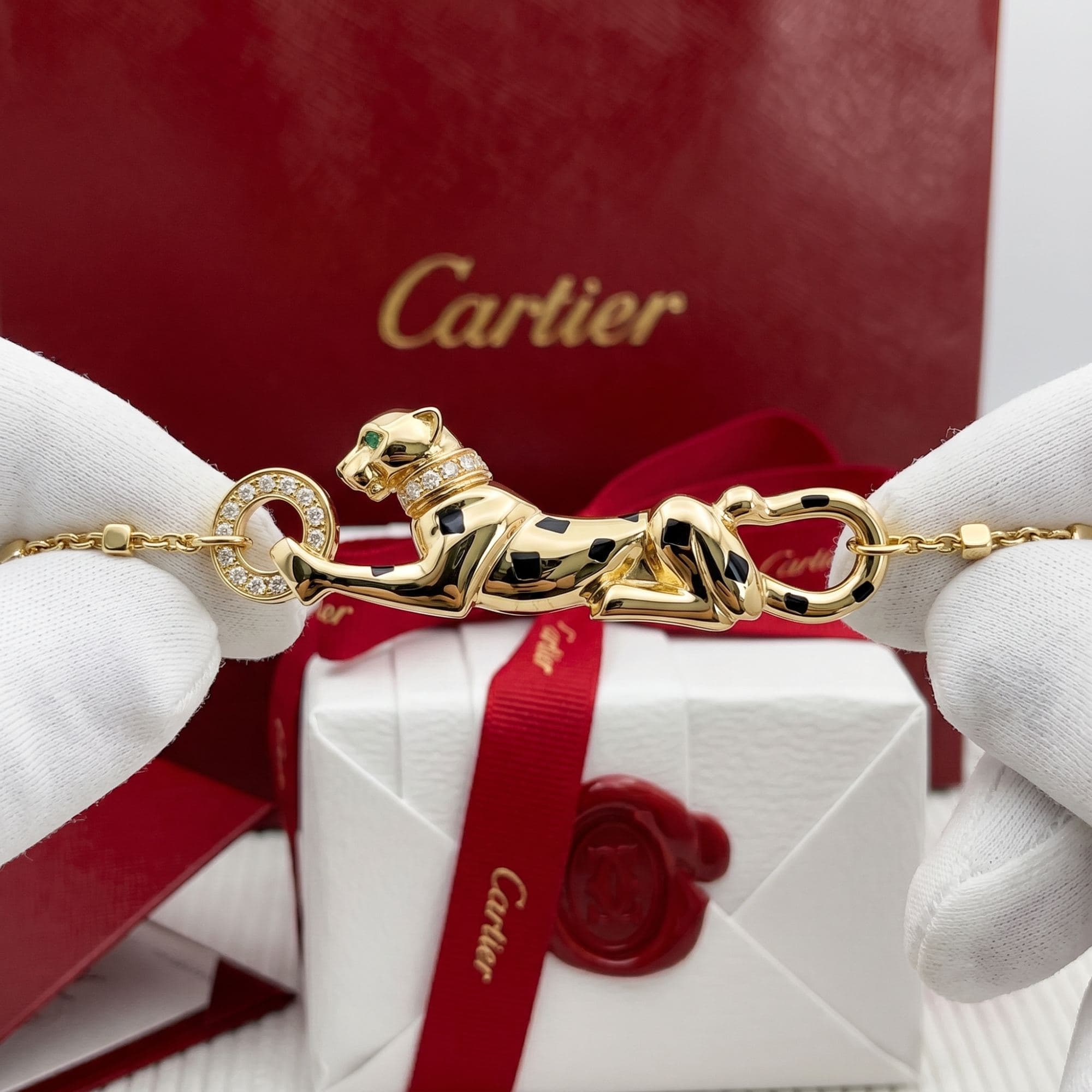 Золотой браслет Cartier Panthère с бриллиантами, на цепочке, Жёлтое золото