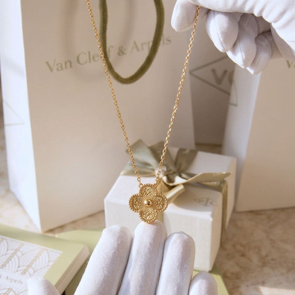 Кулон Van Cleef & Arpels Alhambra — фото 2