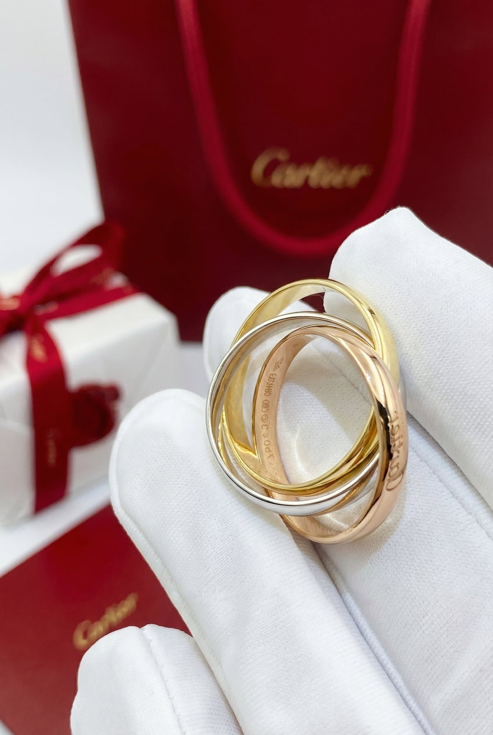 Золотое кольцо Cartier Trinity — фото 3