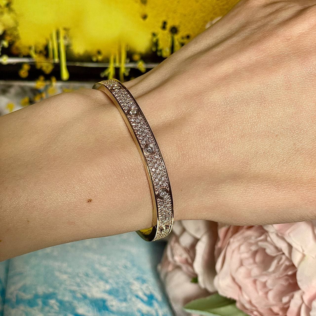 Браслет Cartier Love Pave с 10 бриллиантами 3,10 ct (желтое золото 585) — фото 3