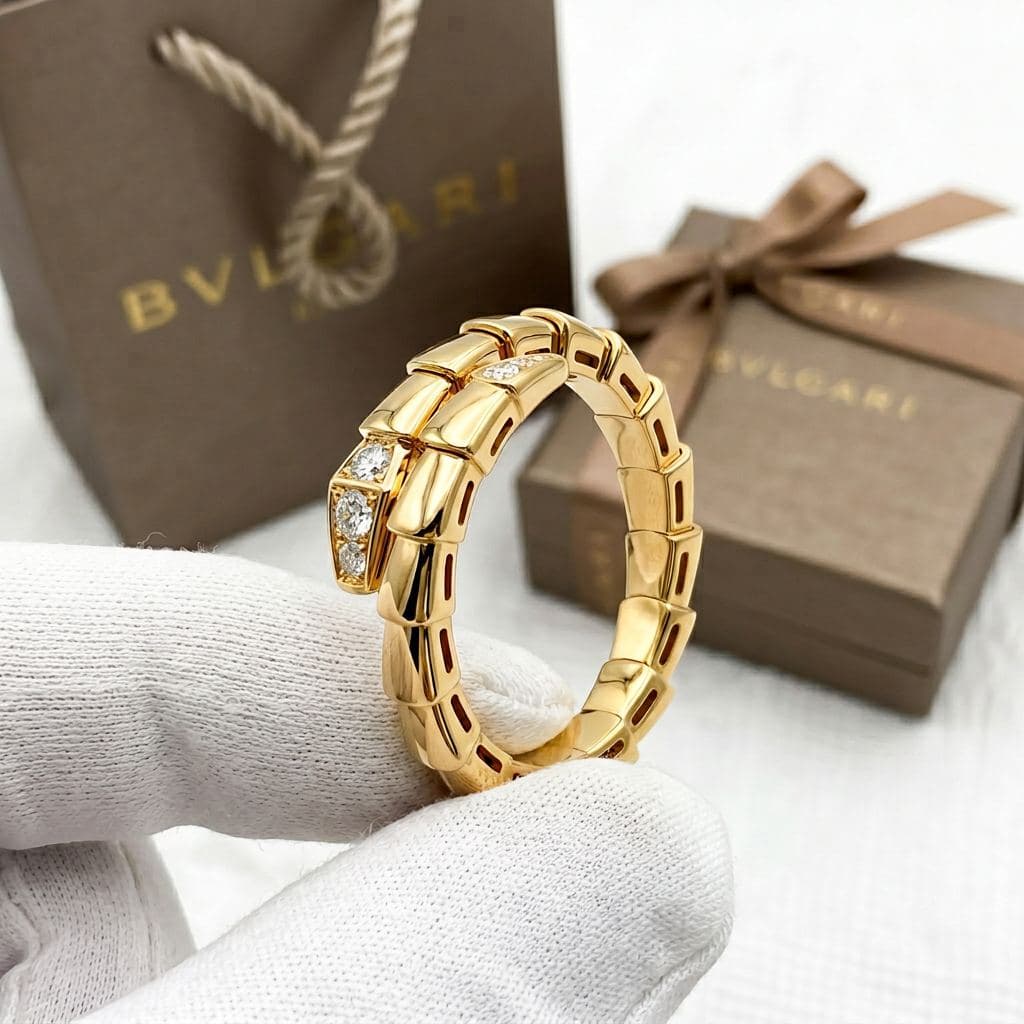 Кольцо Bulgari Serpenti Viper с бриллиантами