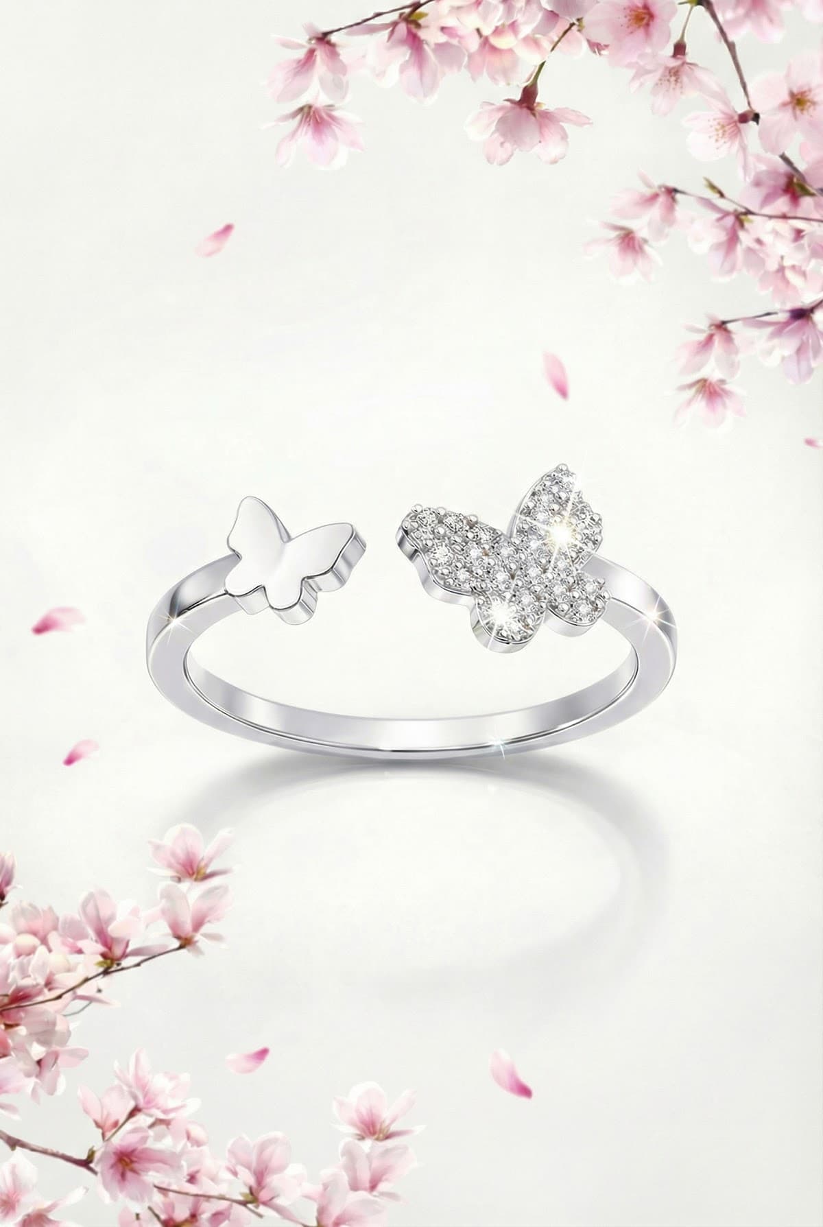Золотое кольцо с бриллиантами 0,09ct