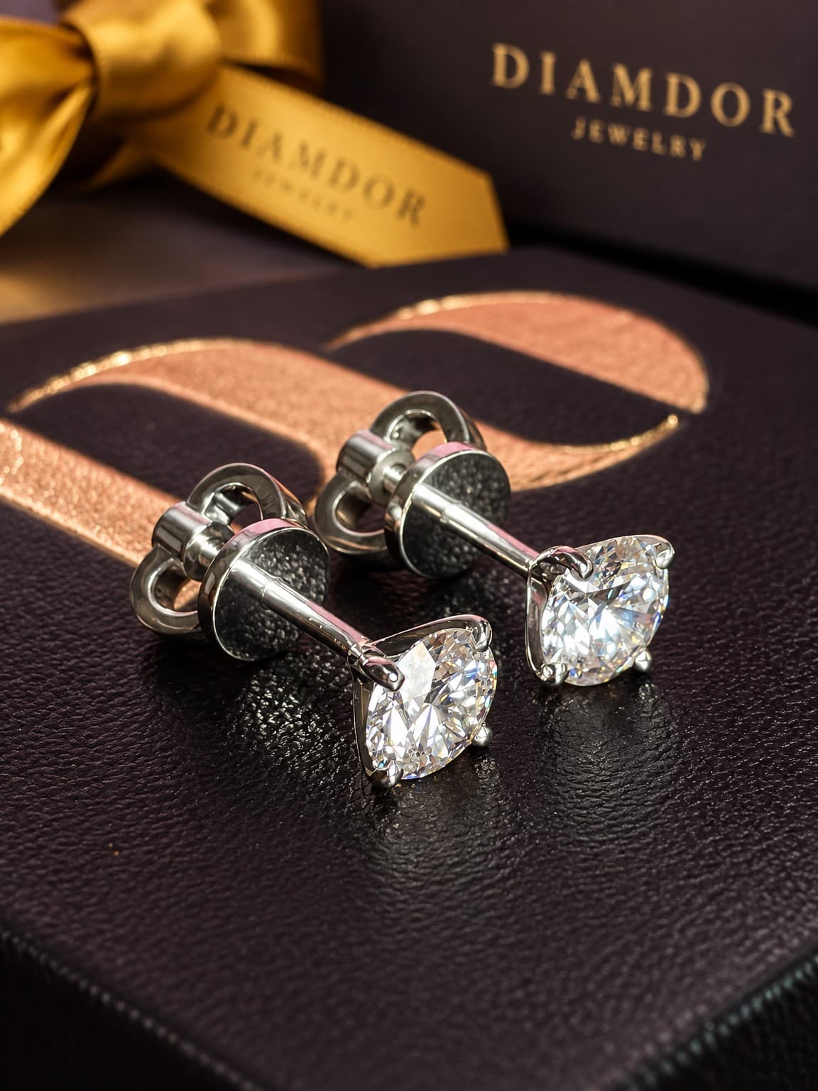 Серьги пусеты Martini 1,06ct — фото 2