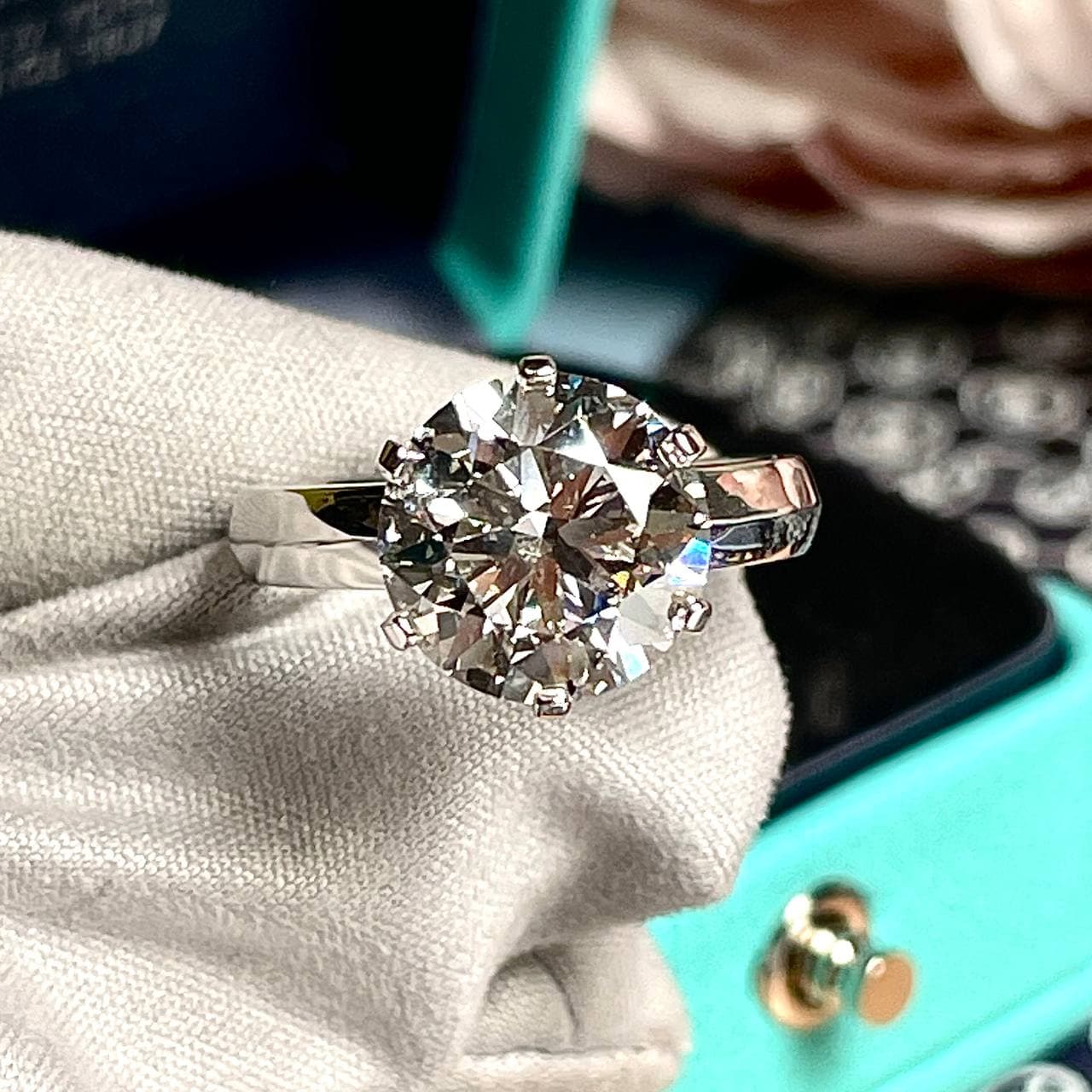 Кольцо Tiffany с бриллиантом 4,06ct (белое золото 585) — фото 5