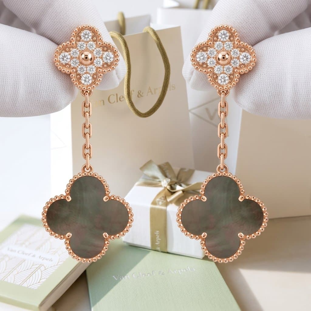 Серьги Van Cleef & Arpels Magic Alhambra, 2 мотива, Розовое золото