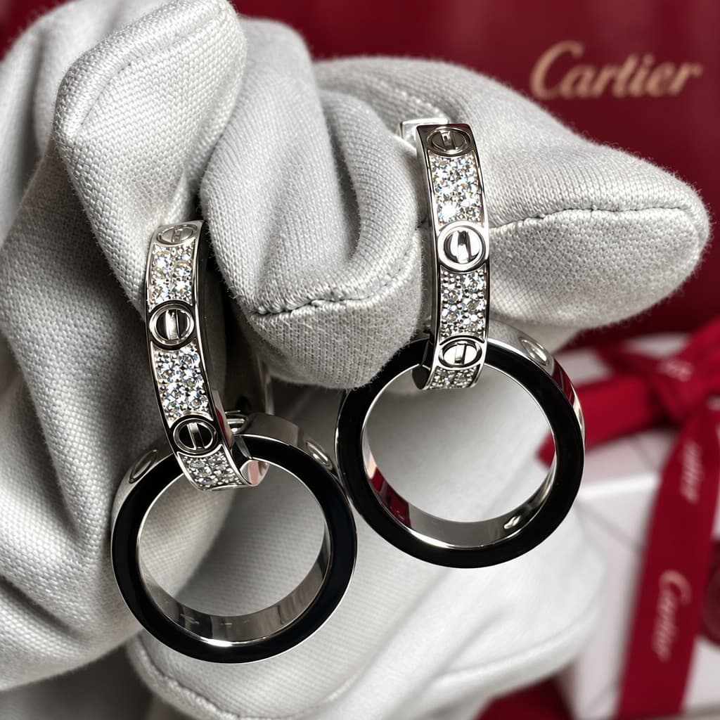Cartier Серьги Cartier Love двойные с бриллиантами