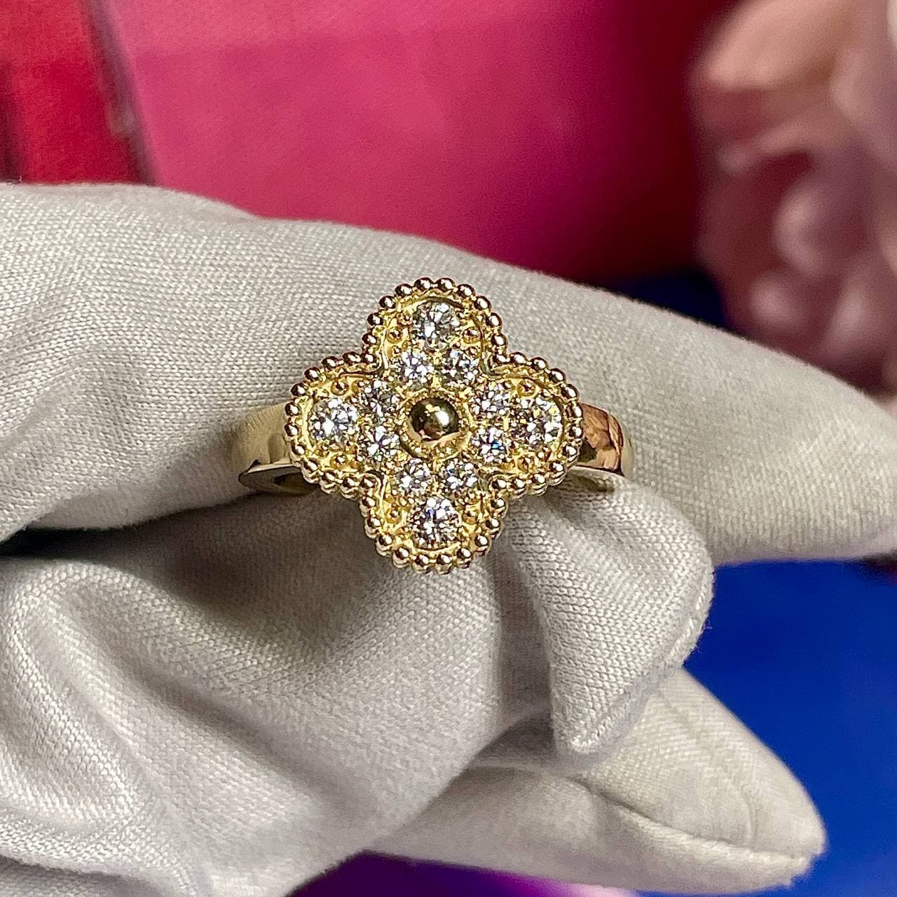 Кольцо Van Cleff с бриллиантами 0,52ct (желтое золото 585)