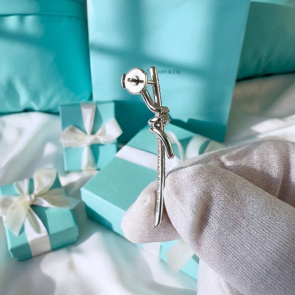 Tiffany Knot — серьги-подвески из розового золота с бриллиантами