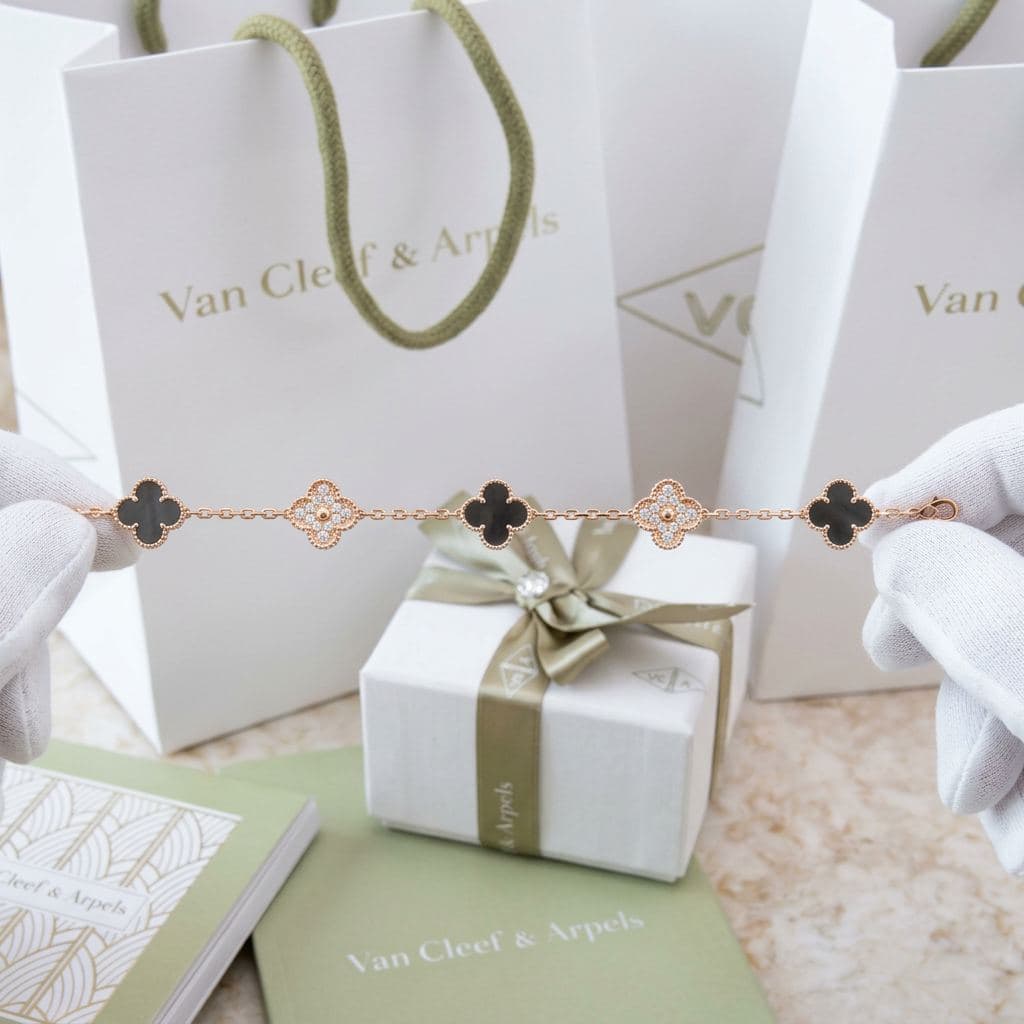 Браслет Van Cleef & Arpels Vintage Alhambra, 5 мотивов, Розовое золото