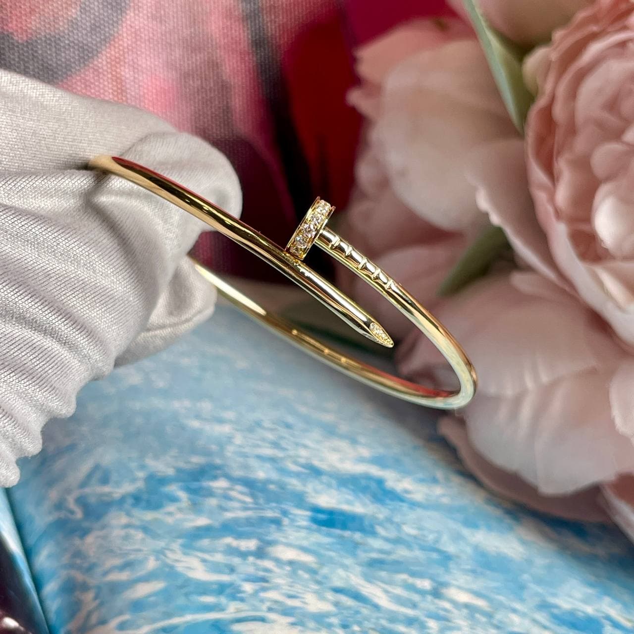 Браслет Cartier Juste Un Clou с бриллиантами 0,18 ct (желтое золото 750)