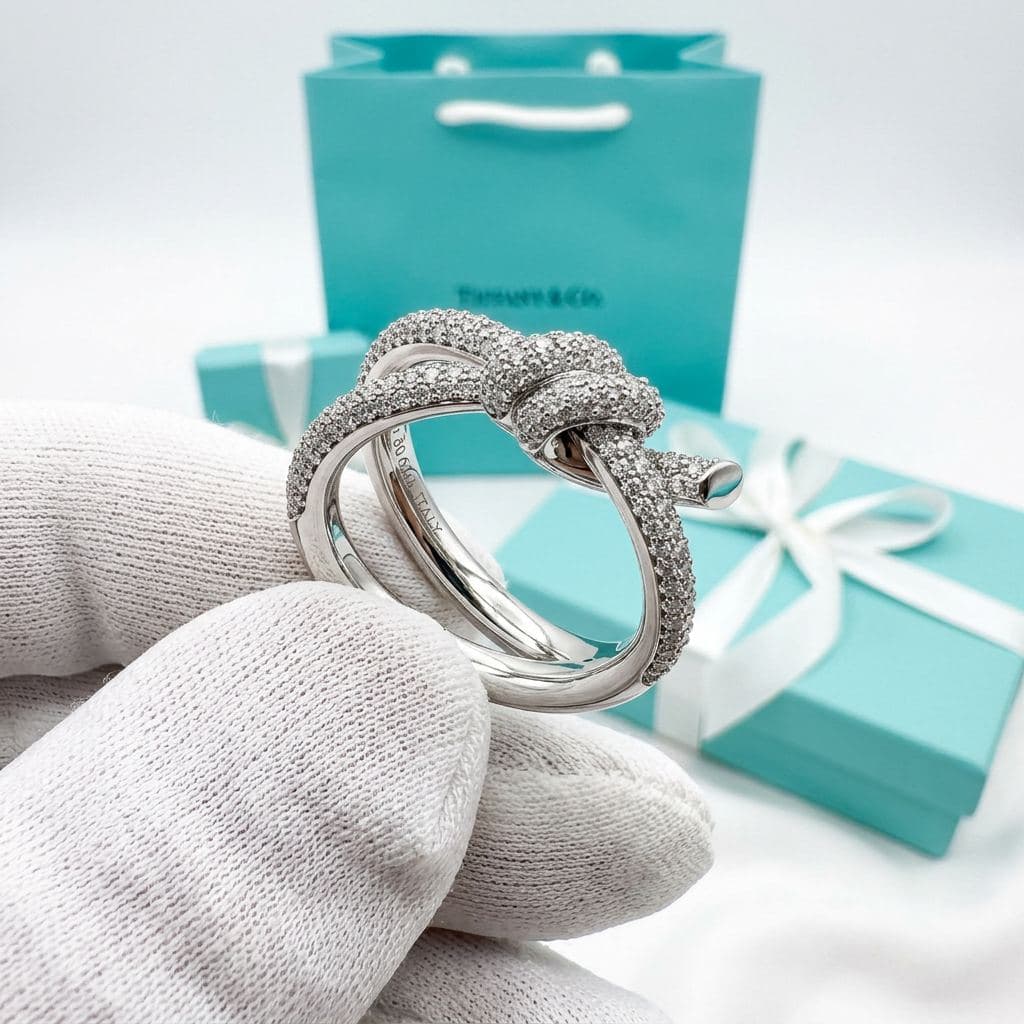 Кольцо Tiffany Knot из белого золота с бриллиантами, Белое золото