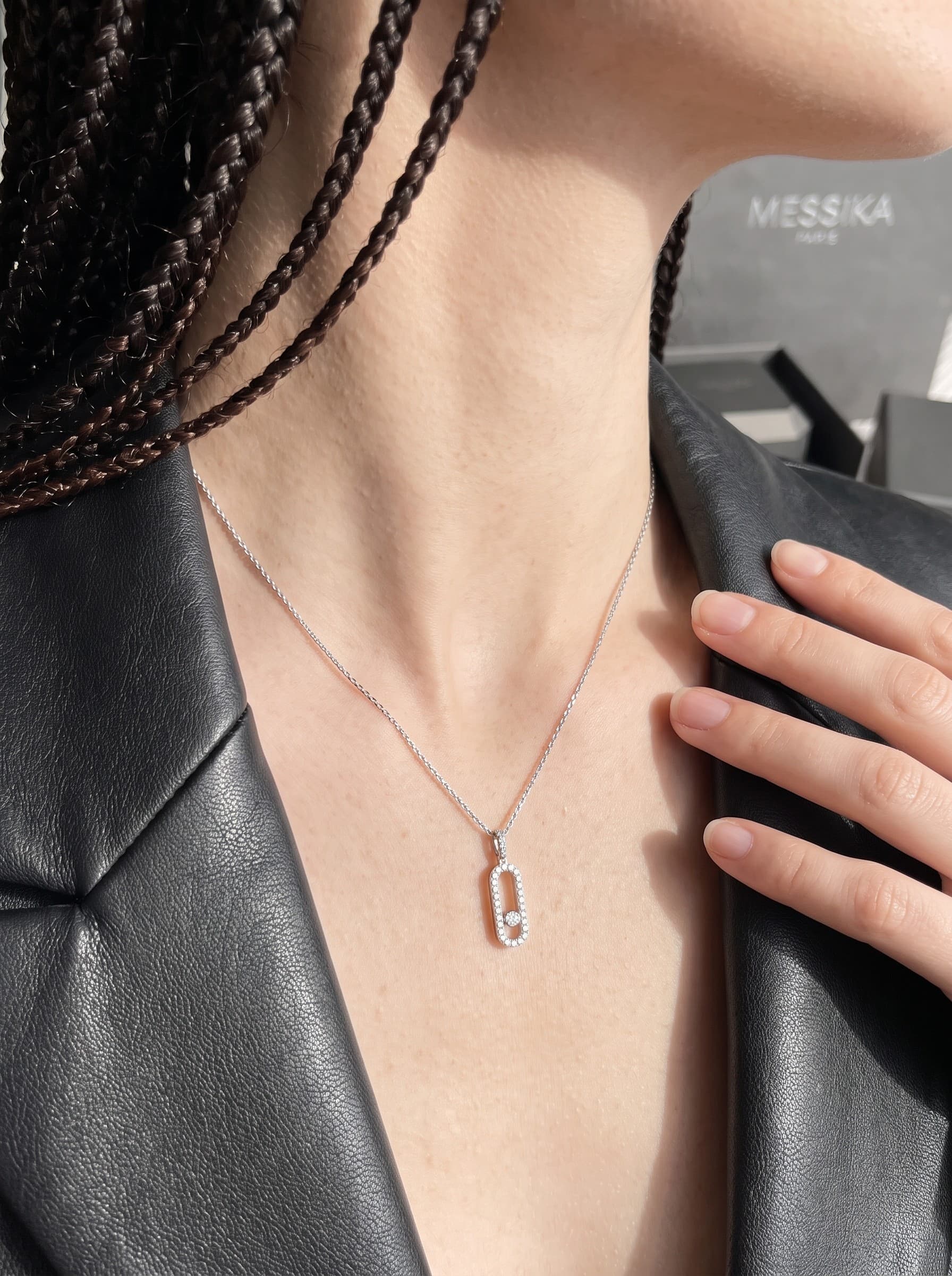 Золотая подвеска Messika Move Uno с бриллиантами паве, большая модель — фото 3
