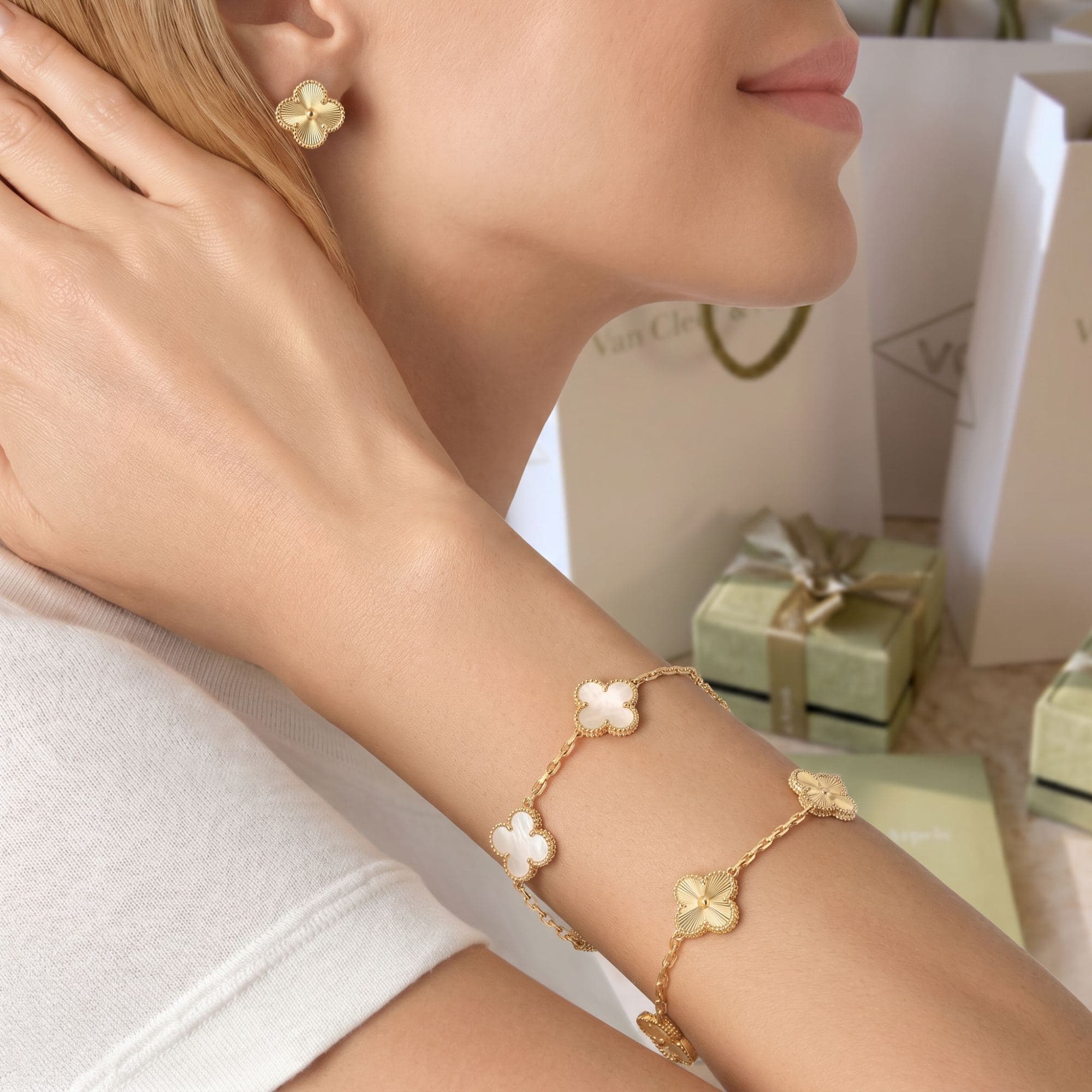 Браслет Van Cleef & Arpels Vintage Alhambra, 5 мотивов — фото 2
