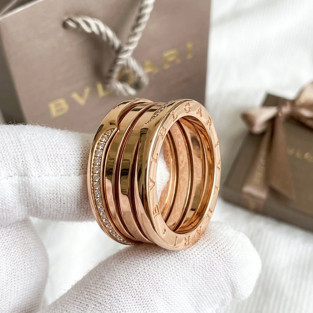 Кольцо B.zero1 Bvlgari из розового золота с бриллиантами