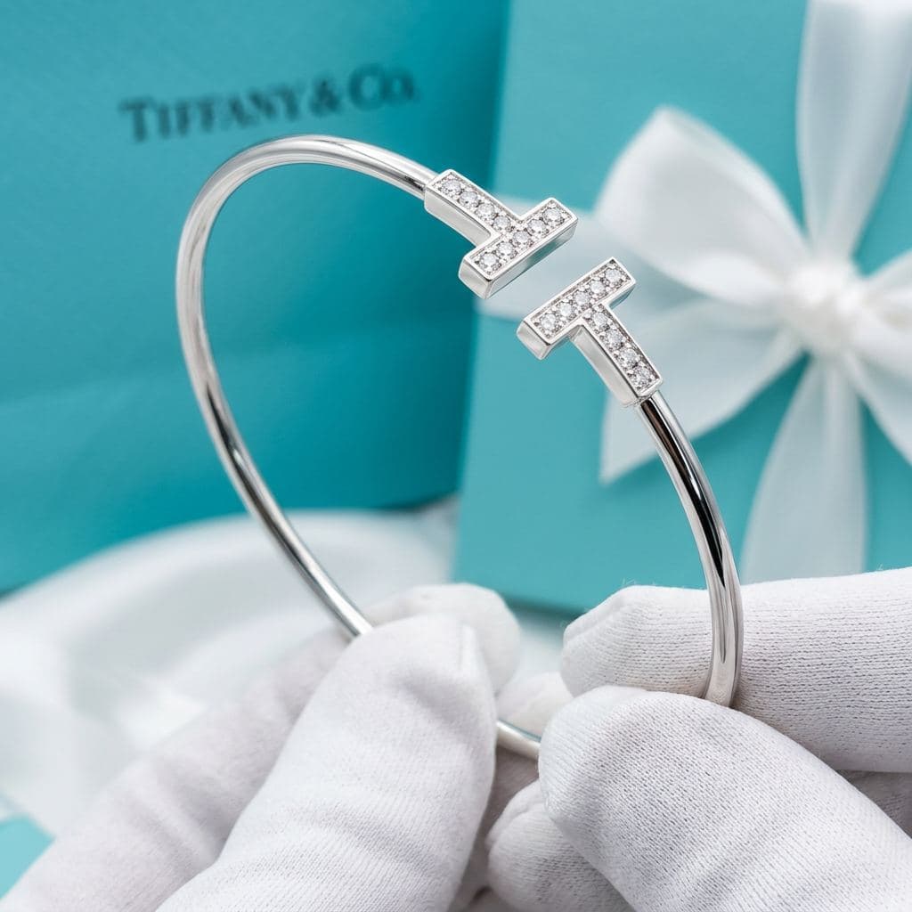 Браслет Tiffany T из розового золота с бриллиантами, Розовое золото
