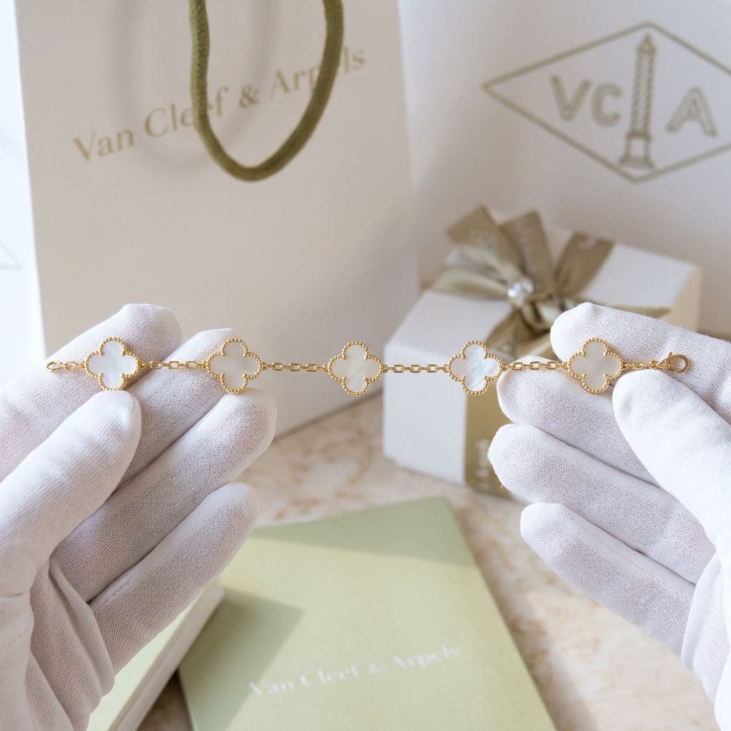 Браслет Van Cleef & Arpels Vintage Alhambra, 5 мотивов, Жёлтое золото