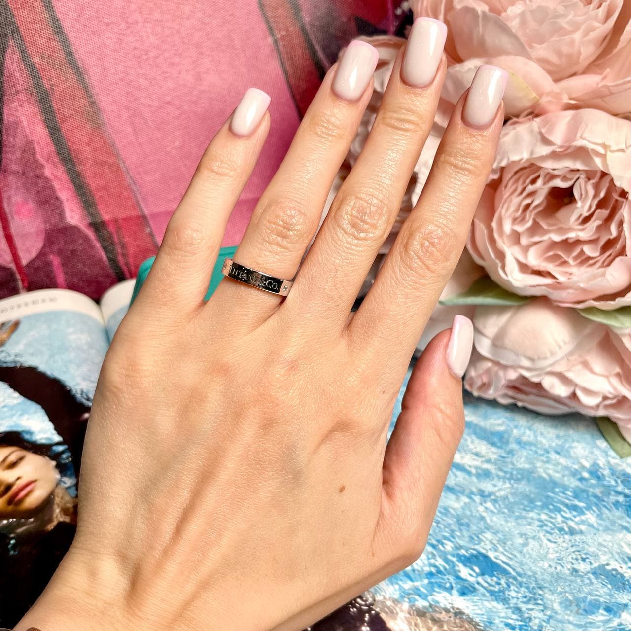 Кольцо Tiffany Co с 3 бриллиантами 0,06ct (белое золото 585)