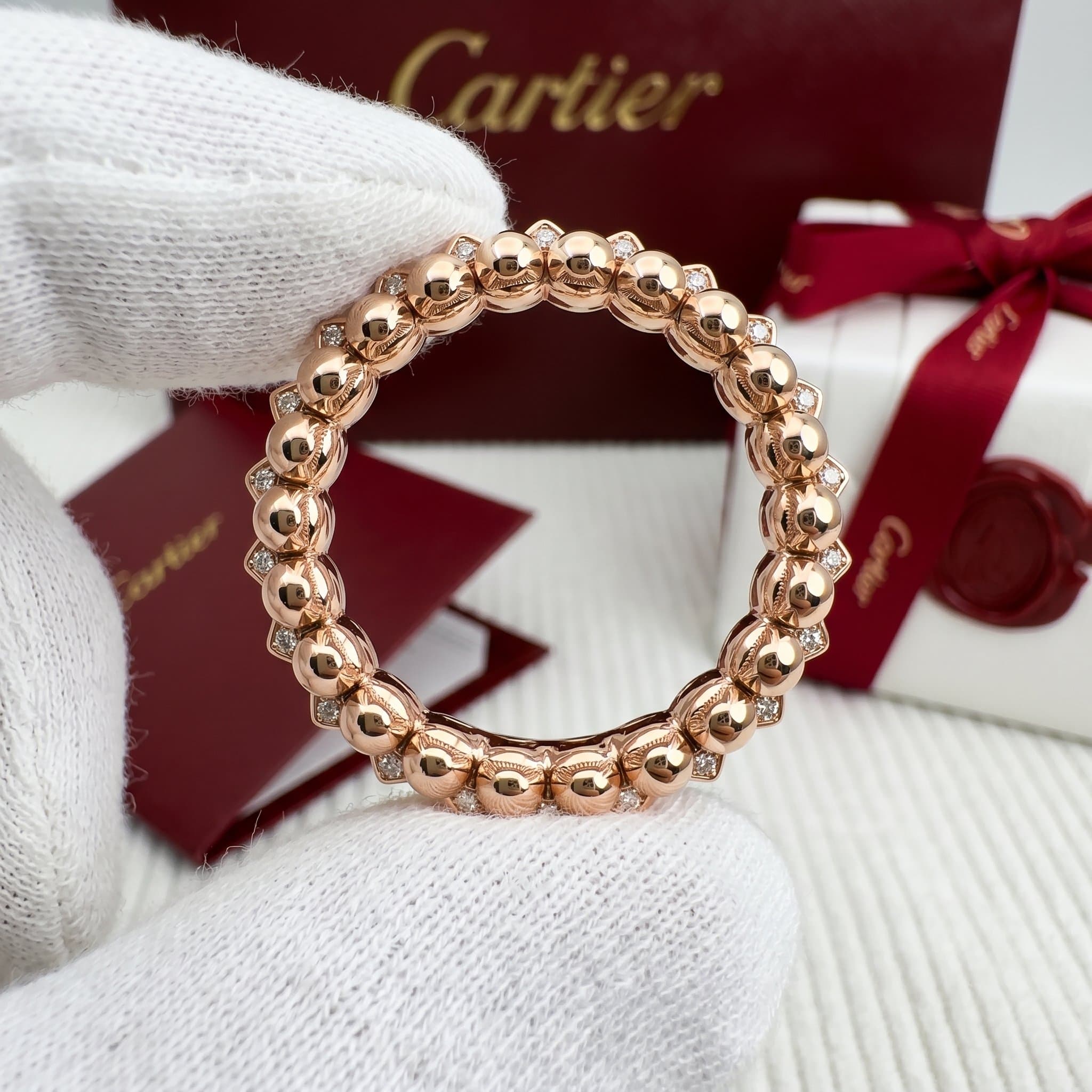 Золотое кольцо Cartier Clash с бриллиантами, два ряда, паве — фото 2