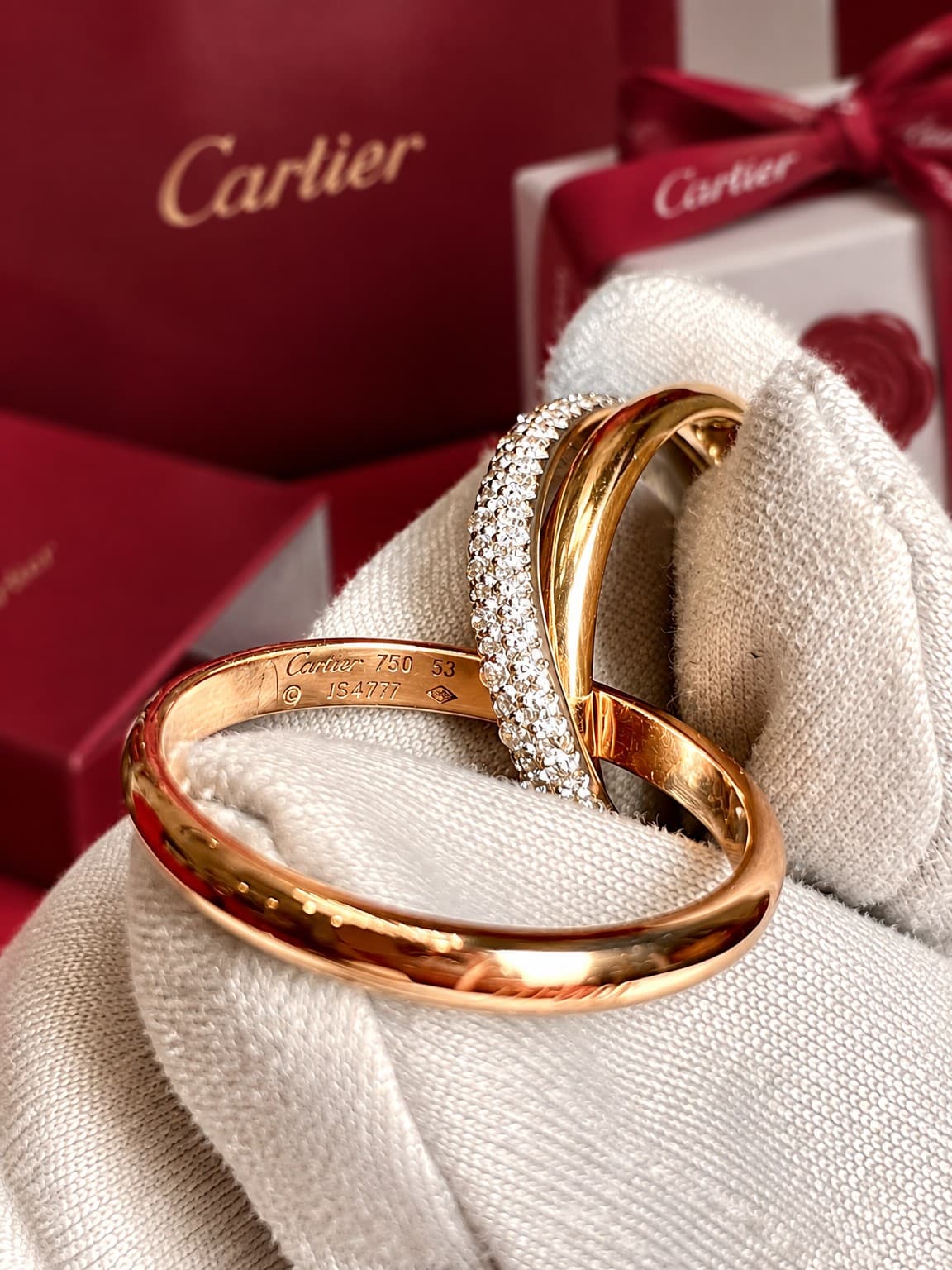 Кольцо Cartier Small Trinity 2,5мм с бриллиантами 0,51ct — фото 2