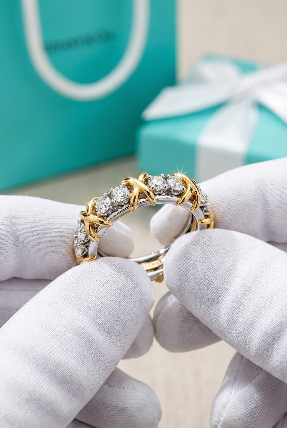 Tiffany & Co. Золотое кольцо Tiffany Schlumberger Sixteen Stone с бриллиантами