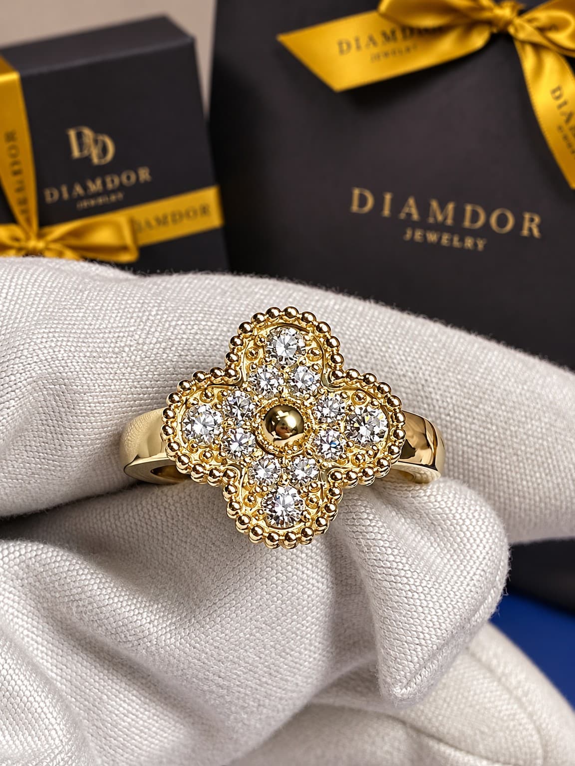 DIAMDOR Кольцо Van Cleff с бриллиантами 0,52ct