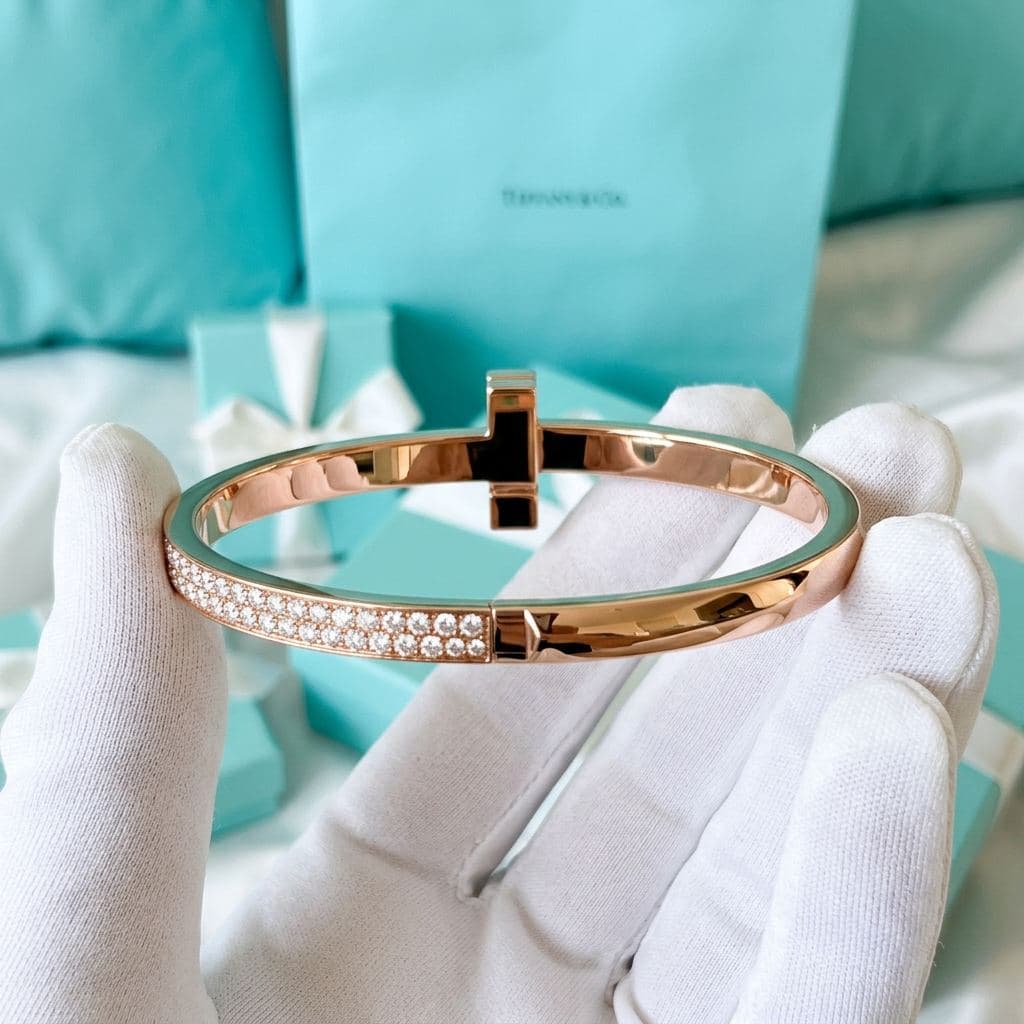 Браслет Tiffany T — T1 Wide с бриллиантами, розовое золото — фото 4