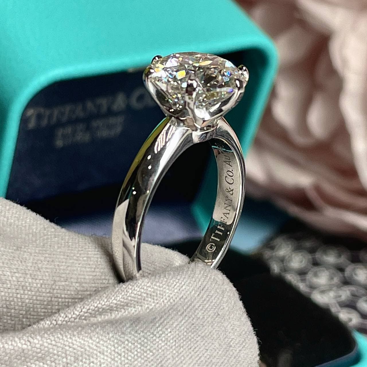 Кольцо Tiffany с бриллиантом 4,06ct (белое золото 585) — фото 4